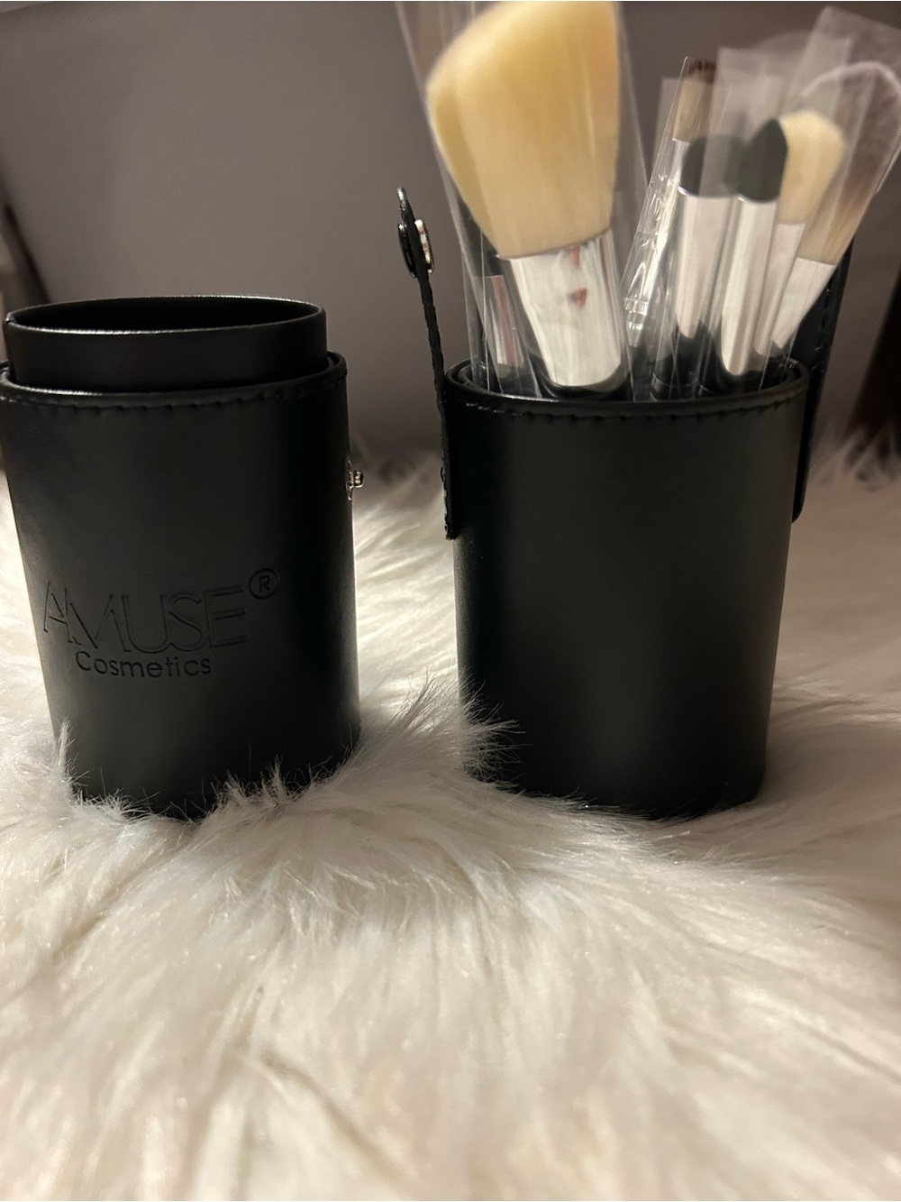 Amuse Society Black & Cream Makeup Brush Set with Travel Case